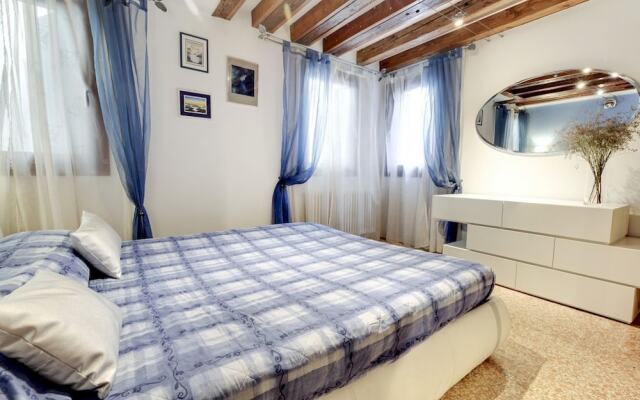 Ca' Patrizia Apartment in Venice