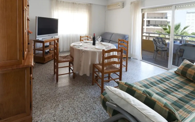 River in Daim s With 2 Bedrooms and 1 Bathrooms