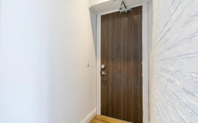 Grand 2Br Dundurn Loft Rooftop Terrace With Sunbeds Parking Gym