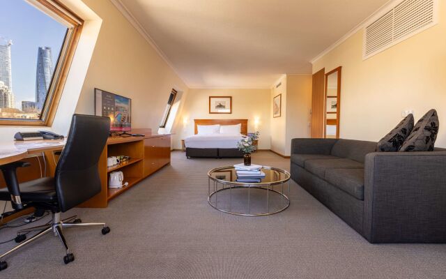 Sydney Harbour Hotel