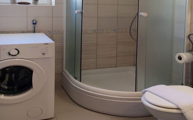 Spacious Apartment in Novalja near Sea