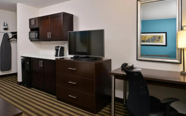 America's Best Inn Montgomery Carmichael