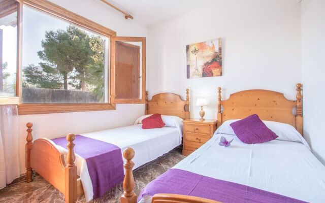 Chalet Falcó with Private Pool and Garden