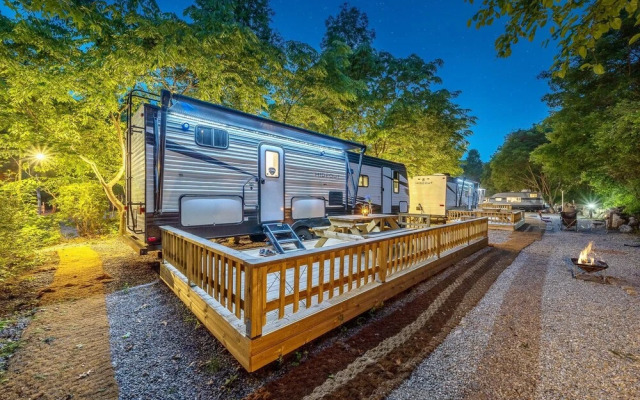 Hongcheon Vivaldicampingpark Caravan