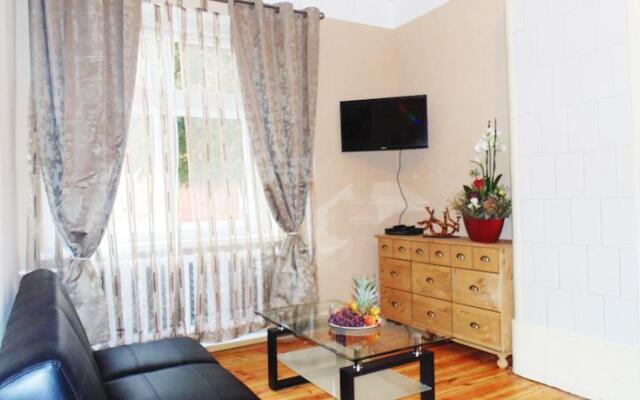 Flat For Rent