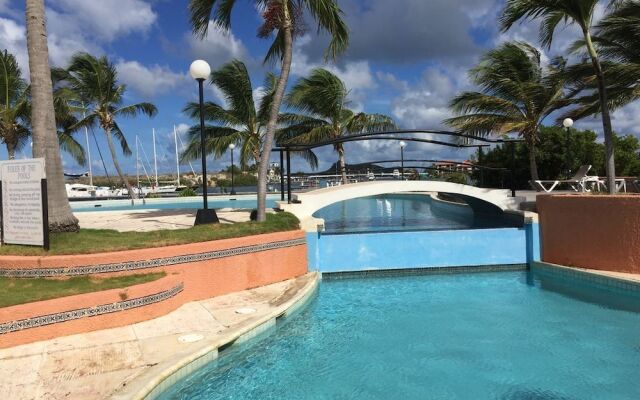 Sint Maarten 2 Bedrooms Simpson Bay