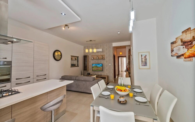 The Hillock North A1