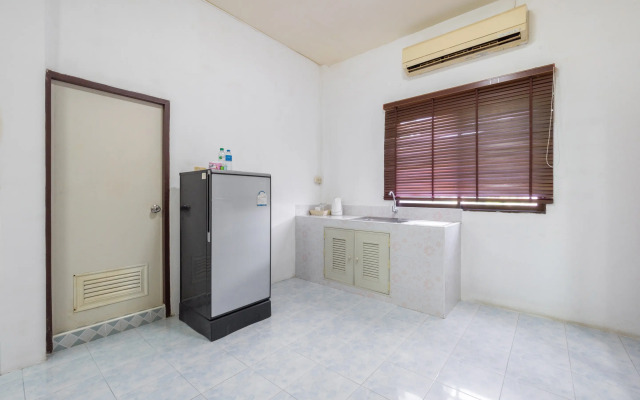 Uma Apartment By OYO Rooms