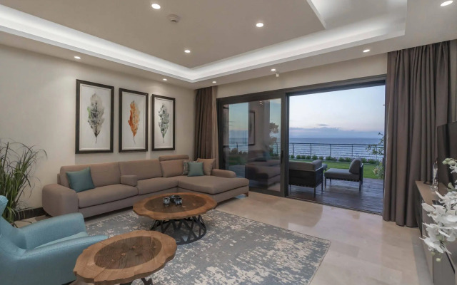 Red Rock Hotel & Suites by Selvese