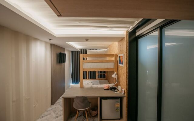 Kipbox Hotel Trang