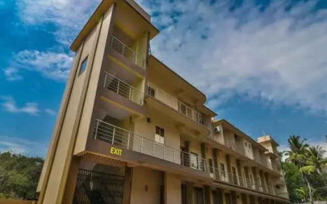 Swarnam By OYO Rooms