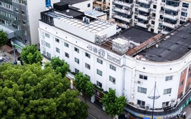 Hangzhou Yunrui@Hotel (Linping Yintai Department Store Pedestrian Street) – Exterior – Hangzhou