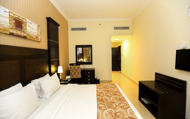 Ivory Grand Hotel Apartments