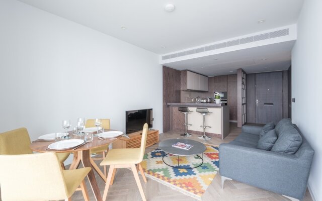 Luxury Apartment near Battersea Power Station