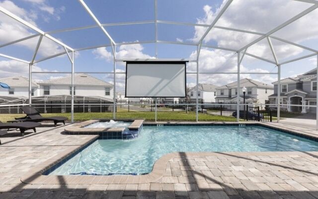 Champions Gate-9048sltstdjil 8 Bedroom Home