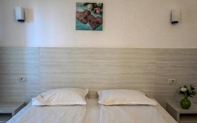 Hotel Cirus