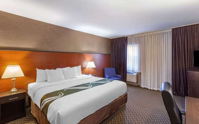 Quality Inn Toronto Airport