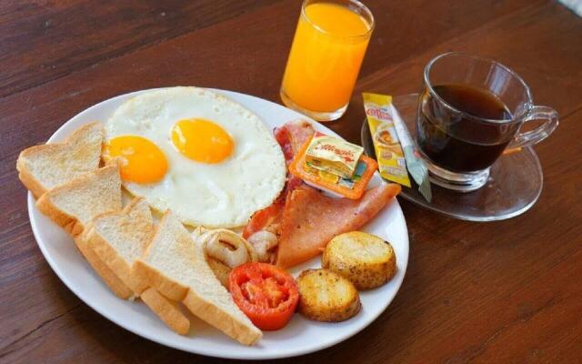 Manee House (SHA Extra Plus)