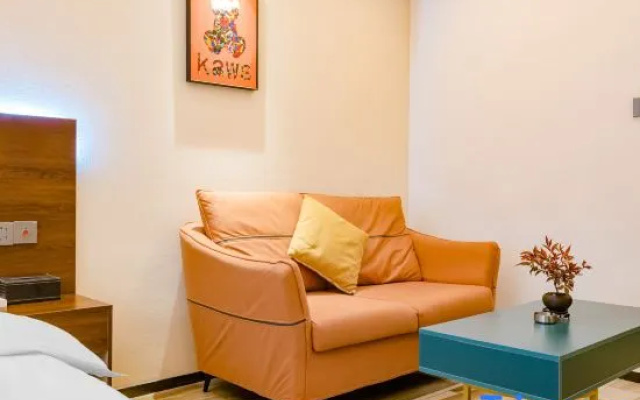 Tiantian Youxi Hotel (Zhengzhou Zhengshang Apartment Mingzhu Fengzhuang Metro Station Branch) – Guest Rooms – Zhengzhou