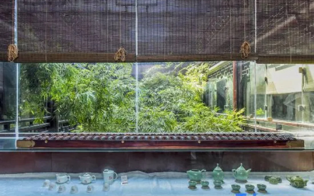 Shangsu Yuehulou Inn (Yueyang Building Scenic Area)