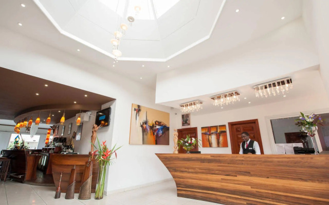 Nomad Suites Residence