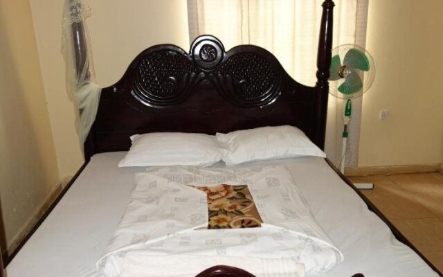 Yahoo Guest House