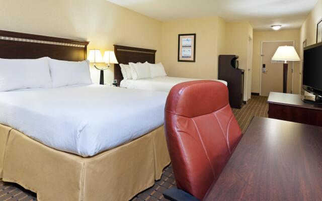 Holiday Inn Express & Suites Allentown West, an IHG Hotel