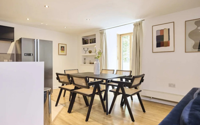 Southwest London Stay