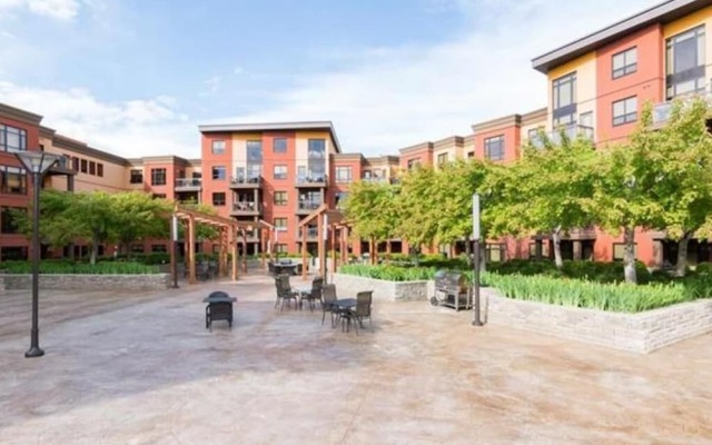 Easy Access Ground Floor Apartment #114