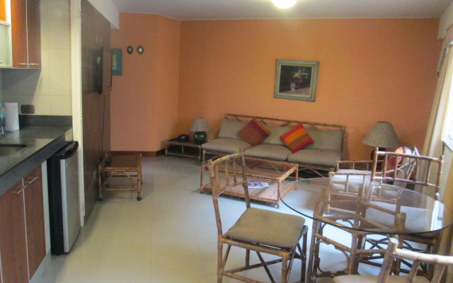 Suites Real Hotel