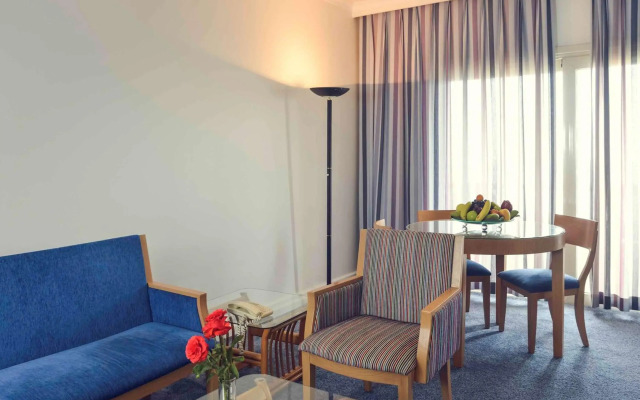 Mercure Ismailia Forsan Island Hotel