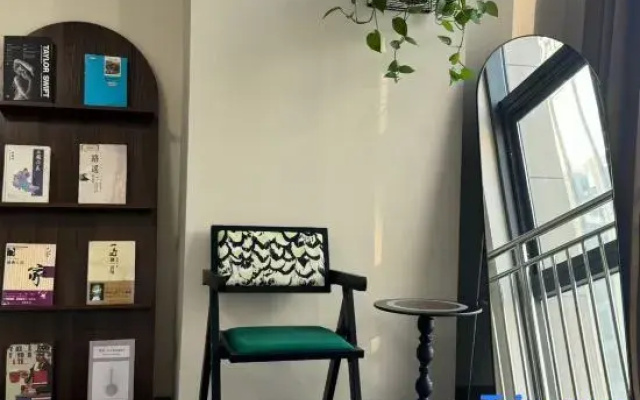 Yangzihu Scenic Hotel