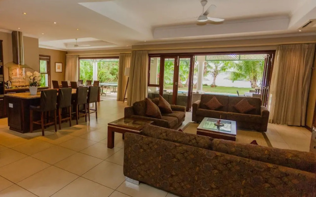 Spas Villas