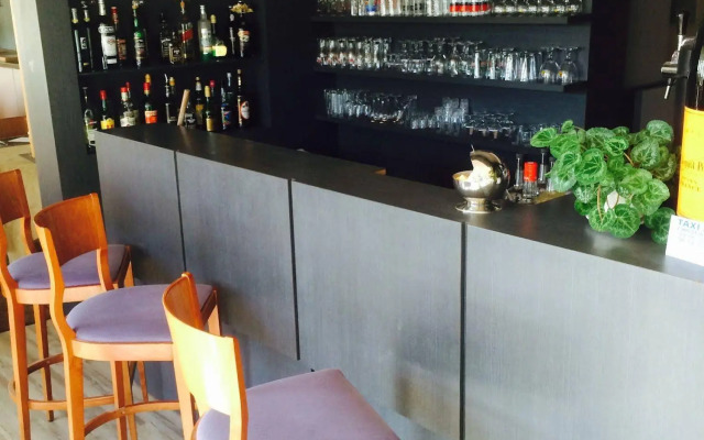 Hôtel L'ESCALE d'Alès