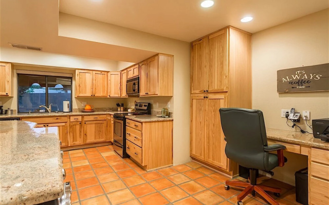 Phoenix Charm 5 Br By Casago