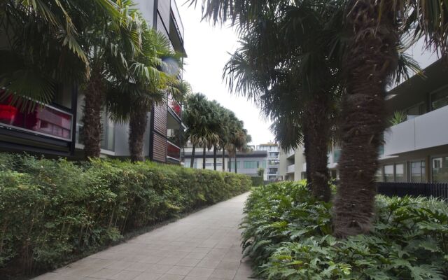 Urban Sea Drift - Rejuvenate Stays