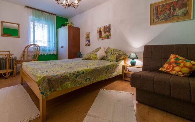 Apartment Ana - private parking: A2 prizemlje Crikvenica, Riviera Crikvenica