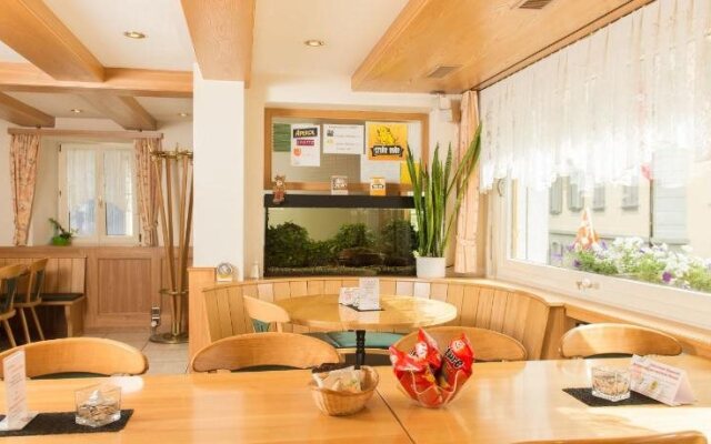 Gasthaus Pension zum Turm