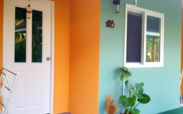 Coconut Homes & Cafe