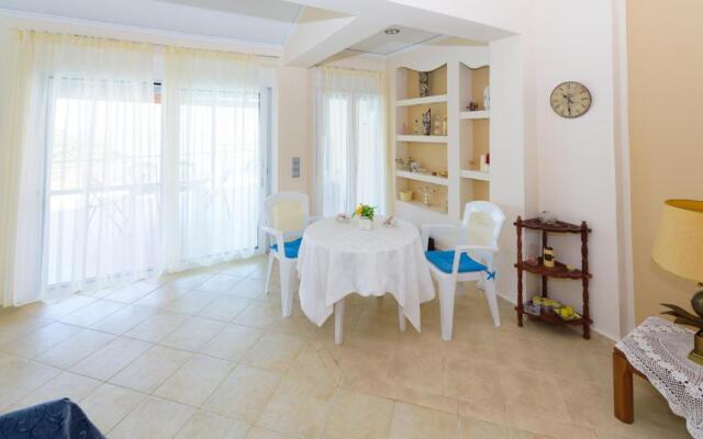 Analipsi House Afrodite