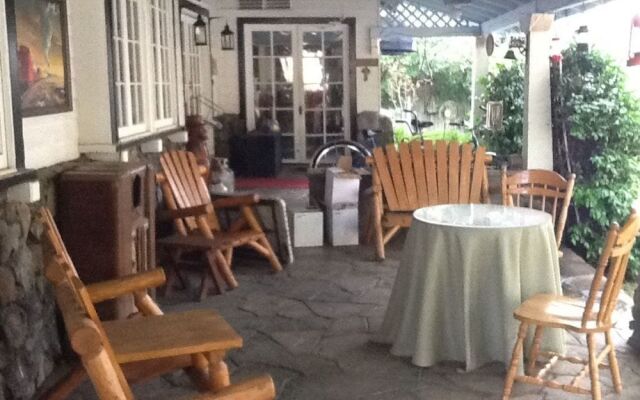 Featherbed Railroad B&B Resort