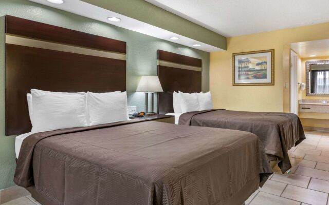 Clarion Inn Orlando International Drive - ICON Park