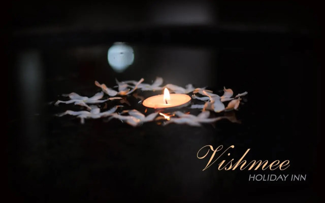Vishmee Holiday Inn