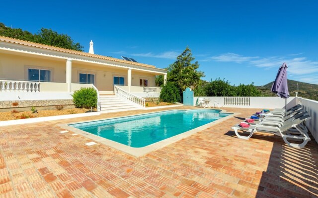 Para so Estoi in Estoi