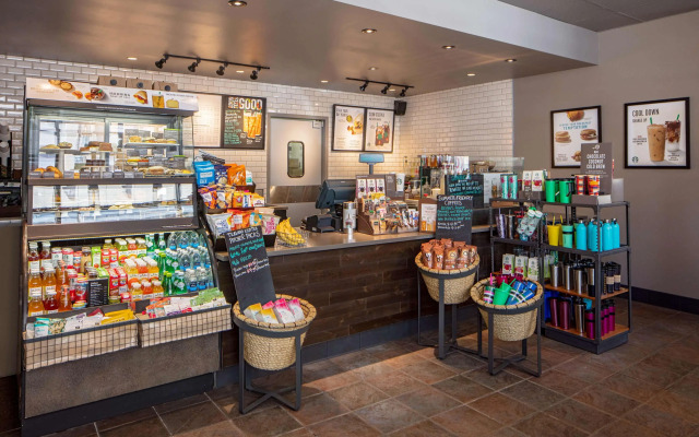 DoubleTree Suites by Hilton Hotel Minneapolis