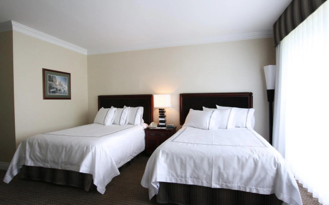 Granville Island Hotel