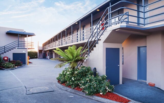 Best Western Mahoneys Motor Inn