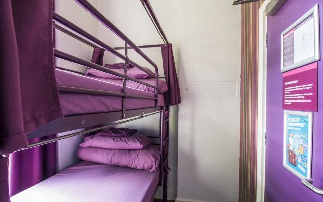 Safestay London Kensington Holland Park