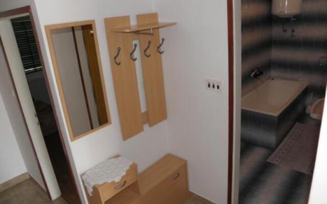 Apartments Lopar