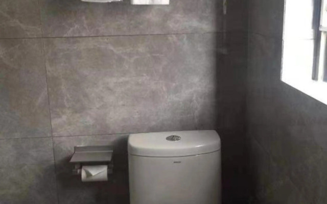 Kunshan Hotel (Shenzhen Henggang subway station )